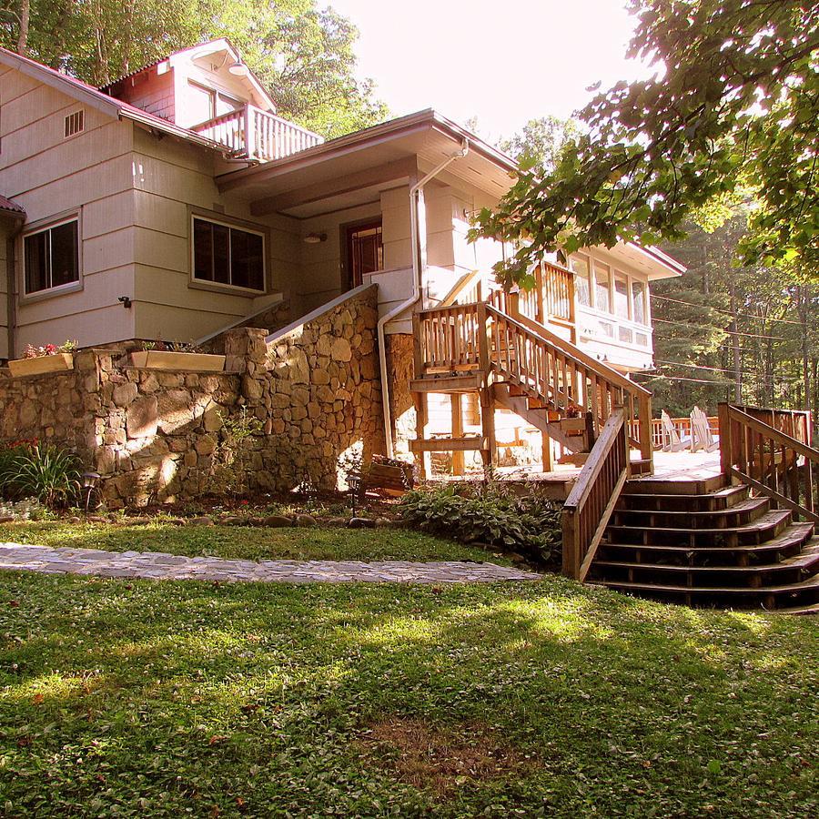 Red Leaf River Inn Уэйнсвилл Экстерьер фото