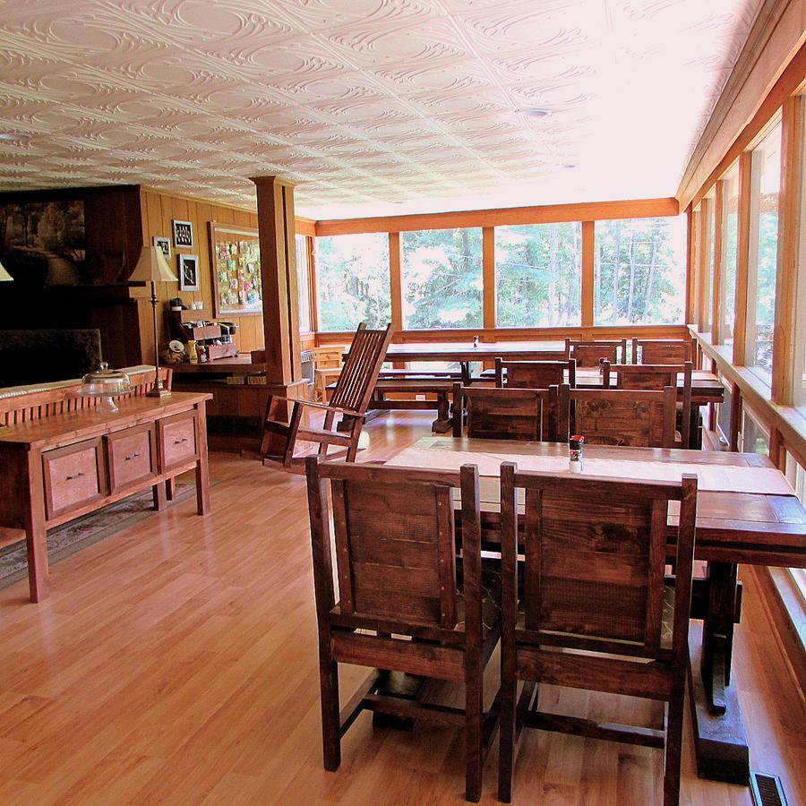 Red Leaf River Inn Уэйнсвилл Экстерьер фото
