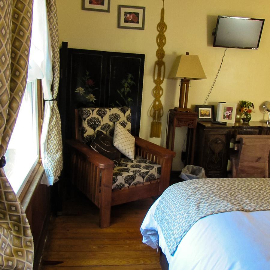 Red Leaf River Inn Уэйнсвилл Экстерьер фото
